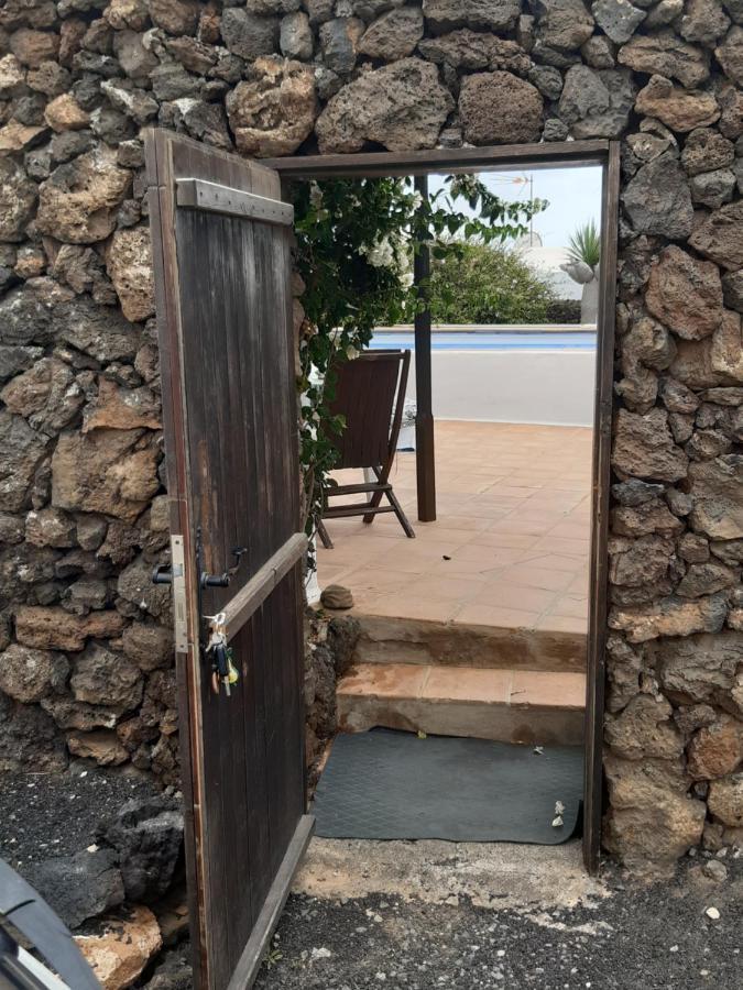 Bed and Breakfast Tipica Lanzarote House Only Adults Tías Exterior foto