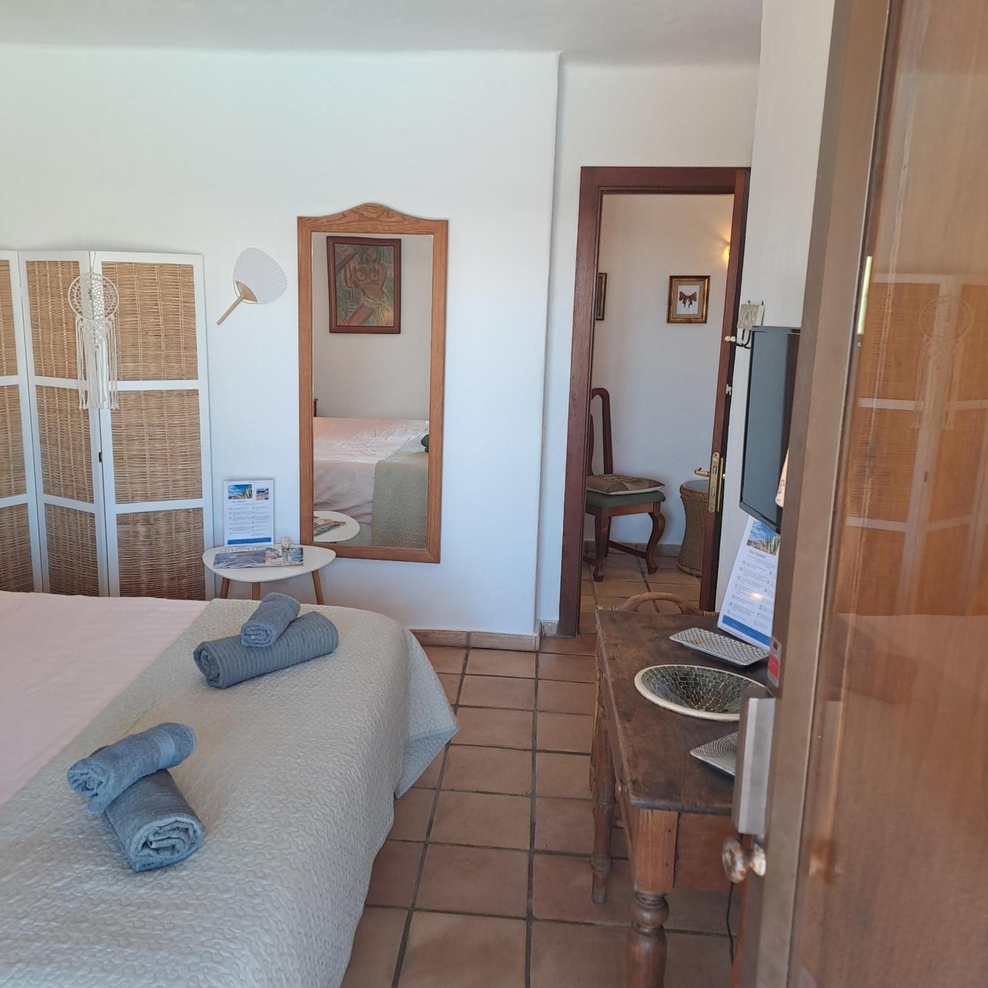 Bed and Breakfast Tipica Lanzarote House Only Adults Tías Exterior foto